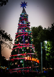 Street images of Melbourne during Christmas period 2015